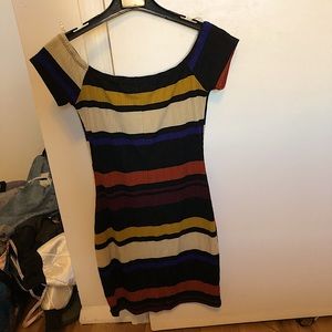 adorable strapless color block mini dress!
